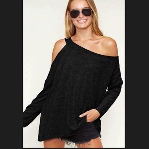 Black One Shoulder Top